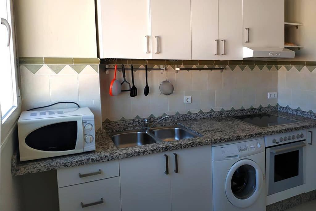 Flat In Front Of Alameda Del Tajo Apartment
